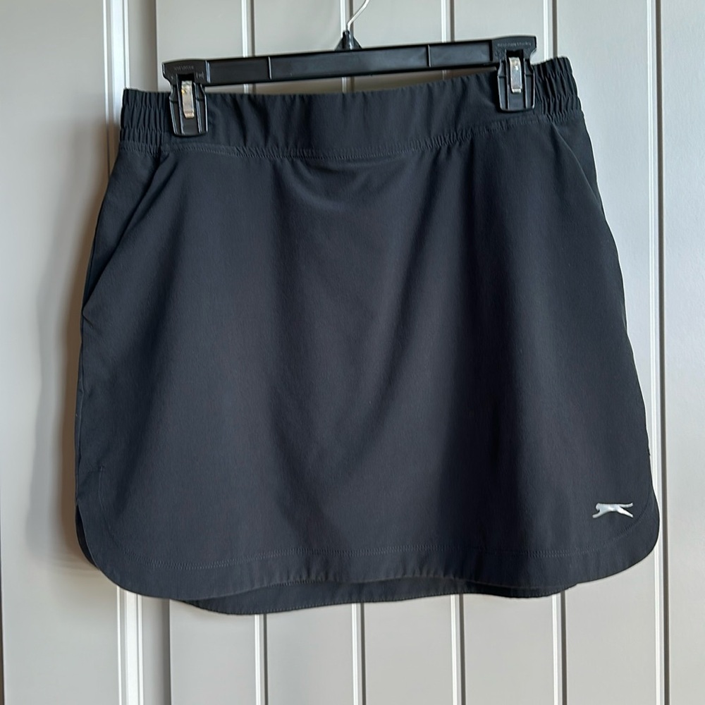 Slazenger black golf skort